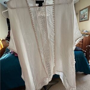 Steve Madden White Lace Trim Cardigan